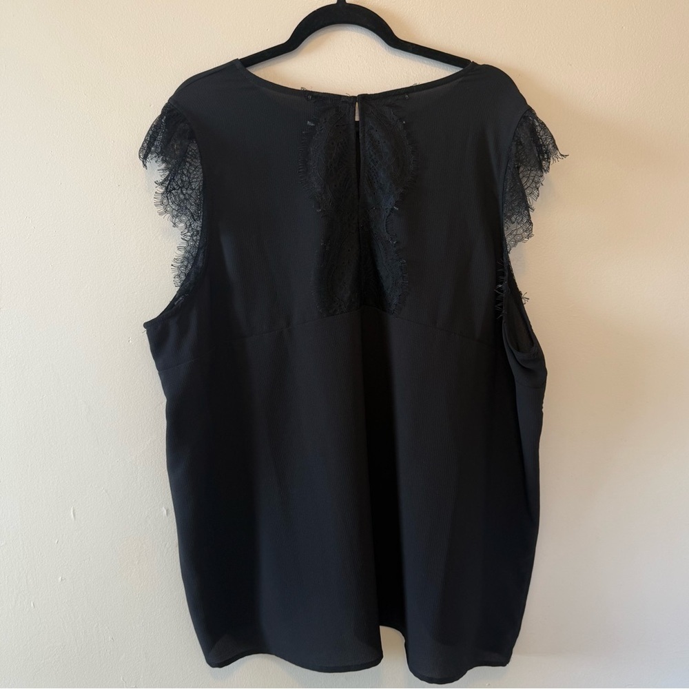 Halogen Plus Size Black Sleeveless Top with Lace Detail - Picture 2 of 7